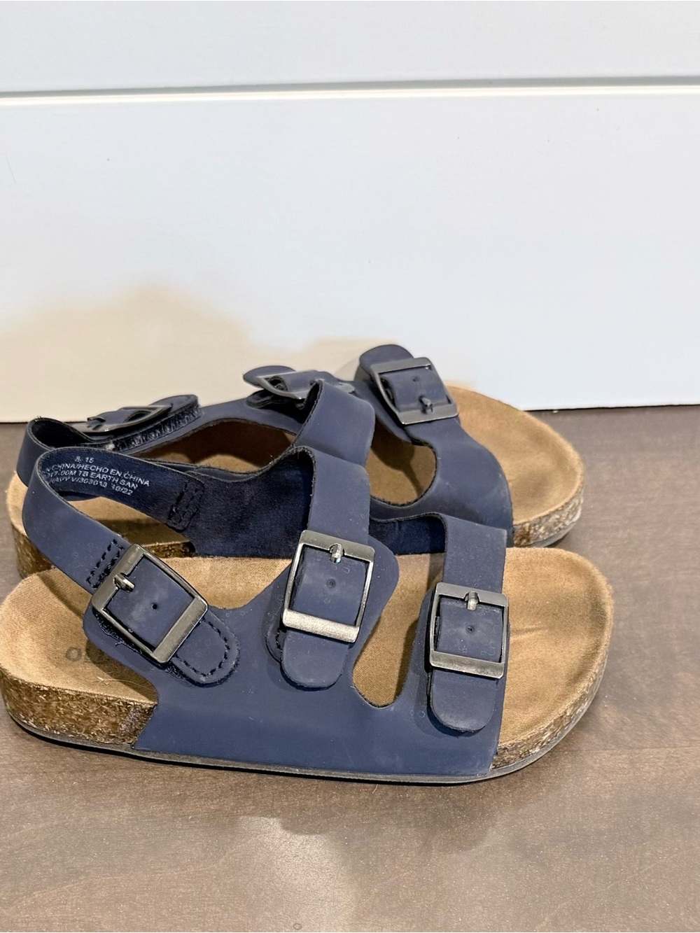 Old Navy Boys Navy Triple Buckle Sandals Size 8C | Cork Footbed Summer Shoes - Picture 2 of 5